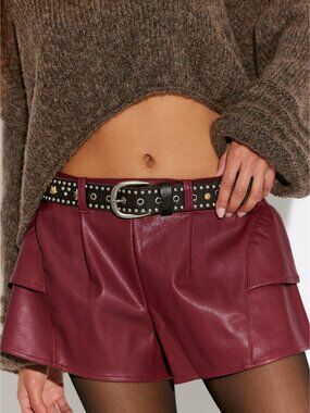 🆕 FREE PEOPLE Star Dust Ruffle Vegan Shorts / Dionysus